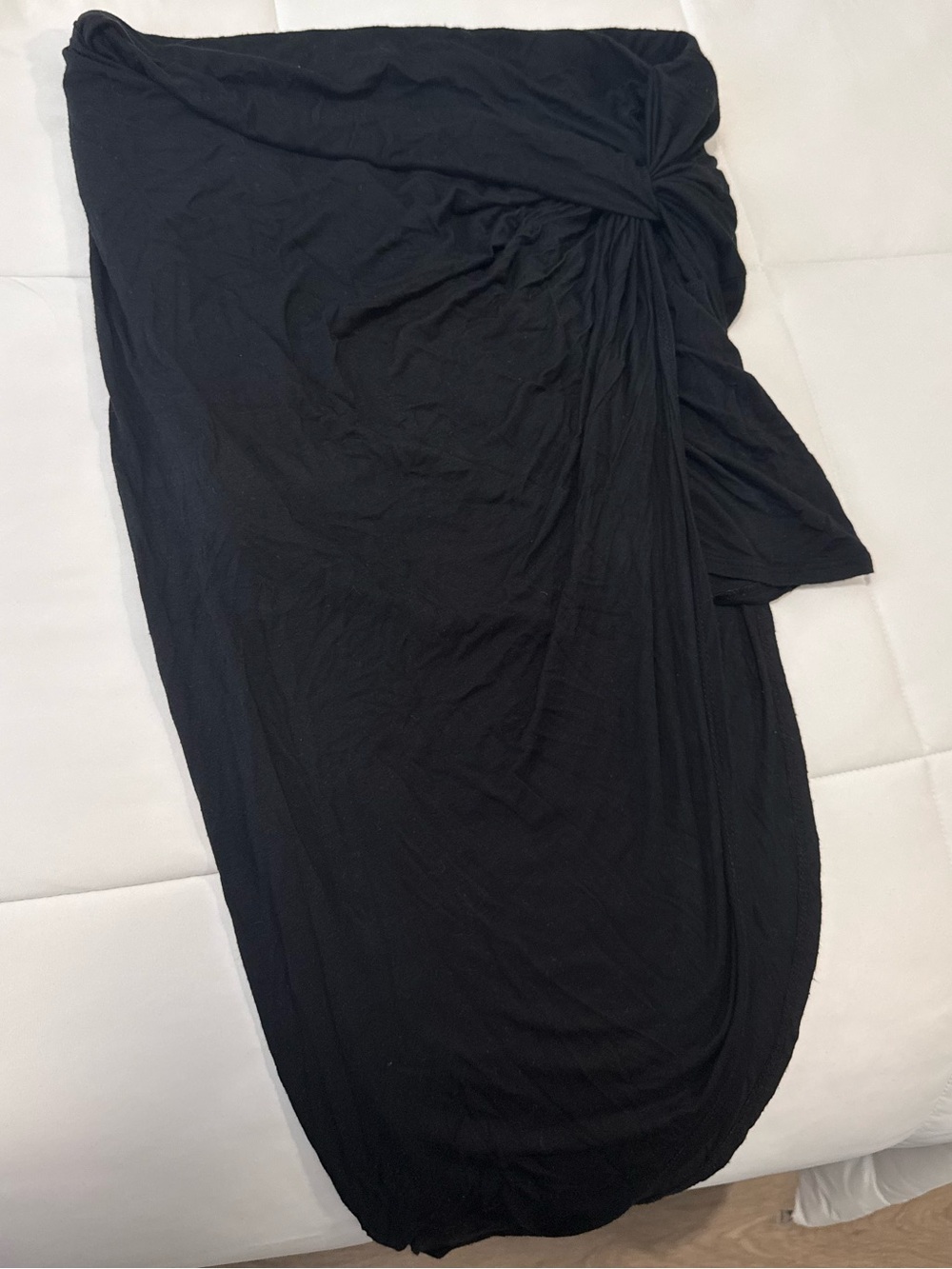 Charlotte Russe Black Asymmetrical Knot-Detail Skirt